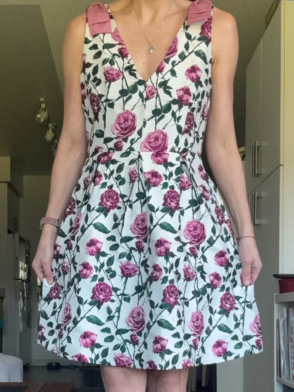 RW&CO. White Mini Dress with Pink Rose Print